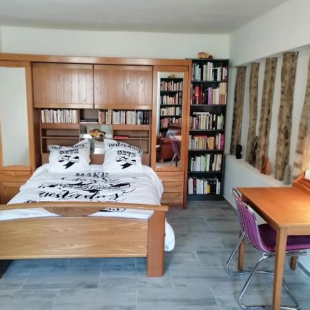 F Logement Entier Куртене Экстерьер фото